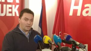 Кошарац: Смјене неће изазвати никакву штету по Српску
