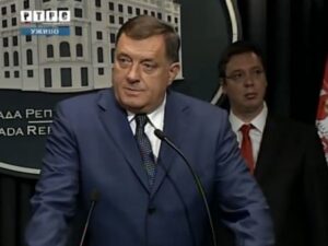 Додик и Вучић: Спремни на разговор о референдуму ако нестану разлози за његово одржавање