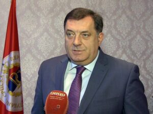 Додик: Изетбеговић не може у име БиХ да покреће ревизију поступка против Србије