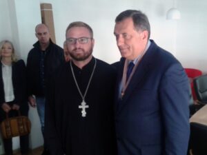 Додику уручена Медаља Православног богословског факултета у Фочи