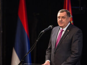 Додик: Српска не прихвата наметања