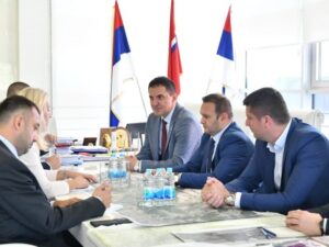 Састанак Цвијановићеве и Ћосића: Одлична сарадња републичке и локалне власти