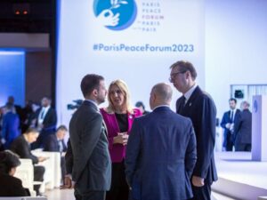 Цвијановићева на Париском мировном форуму; Разговарала са Вучићем, Милатовићем и Ковачевским