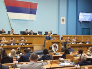 Цвијановић: Позив опозицији да раде са представницима власти када је ријеч о важним питањима по Српску
